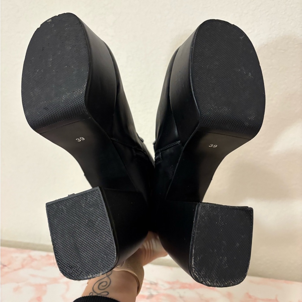 Black Platform Boots - image 3